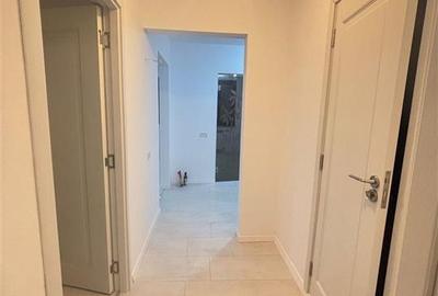 Apartament cu 3 camere decomandat în Berceni