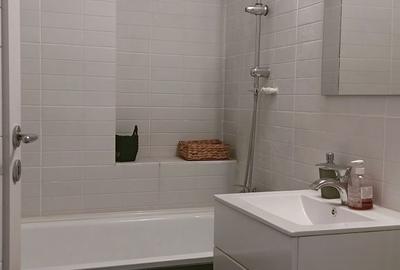 Apartament cu 3 camere semidecomandat în Central - 8