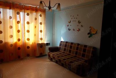 Inchiriere Camera de Camin etajul 4 din 4, suprafata 20 mp., mobilata si utilata, str. Celulozei - 1
