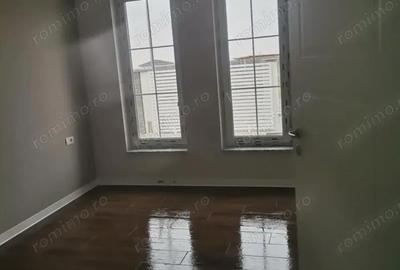 Casă cu 3 camere în Moșnița Nouă - 2