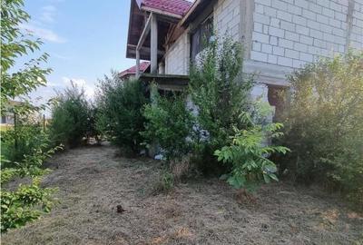 Casa -Vila si teren 1016mp in Nanov -Adamesti - 3