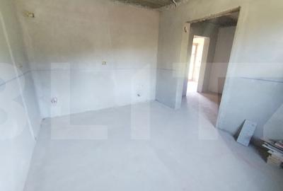 Casa individuala la gri, 160mp+garaj+magazie+ 3500mp teren i - 3