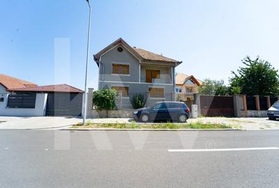 Casa cu personalitate si potential in Sebes - ideala pentru locuinta de familie - 3