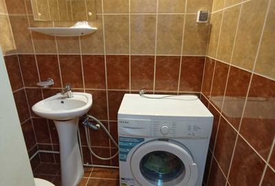 Apartament cu 3 camere decomandat în Vasile Aaron - 1