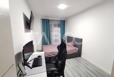 Apartament cu 3 camere decomandat, mobilat în Lupeni - 7