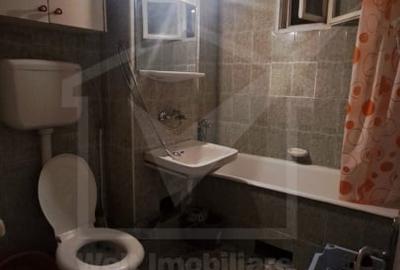 Apartament cu 3 camere decomandate in zona UMF, cu parcare - 9