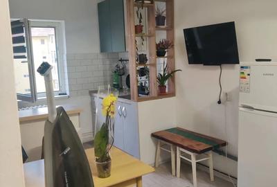 Vand apartament 2 camere - decomandat - 2