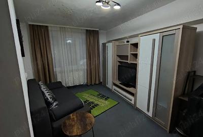 Garsonieră decomandată în Central - 5