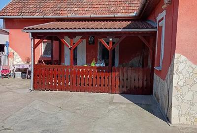 Casă cu 3 camere cu Teren 1330 Mp în Central - 5