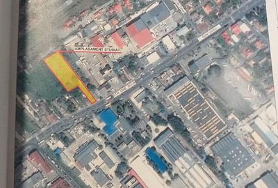 Teren de 34 mp, în Central - 4