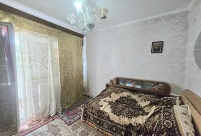 Apartament cu 3 camere decomandat în Școlilor - 3