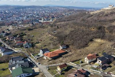 Teren Construcții intravilan de 626 mp, în Central - 3