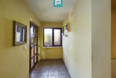 Casă individuală cu 11 camere cu Teren 1000 Mp în Zimandcuz - 5