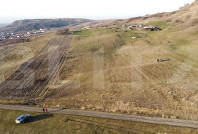 Teren de 5780 mp, în Chinteni