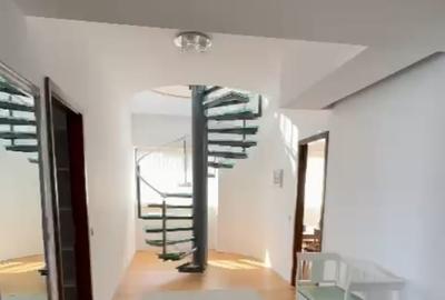 Penthouse cu 5 camere decomandat în Faleza Nord - 4