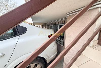 Apartament cu 3 camere decomandat în Berceni - 9