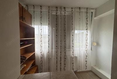 Apartament cu 2 camere nedecomandat, mobilat în Circumvalațiunii - 13