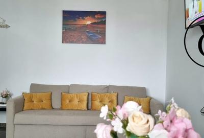 Apartament cu 2 camere semidecomandat, mobilat în Năvodari - 3