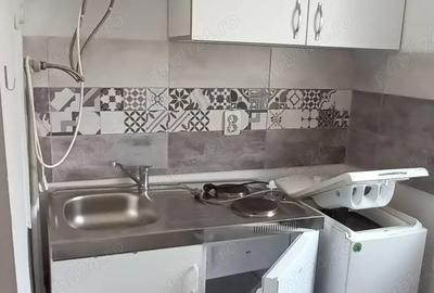 Inchiriez garsoniera -zona Gradi?te - 5