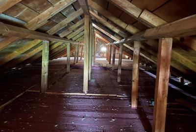 Casă cu 4 camere în Sutești - 8