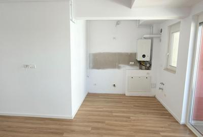 Apartament cu 3 camere semidecomandat în Aradului - 2