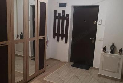 Garsonieră decomandată în Roșu - 5