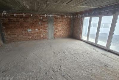 Spațiu comercial, de 600 mp, în Central - 5
