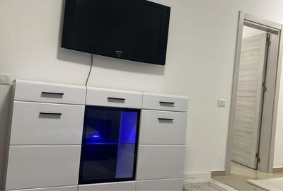 Garsonieră decomandată în Roșu - 2