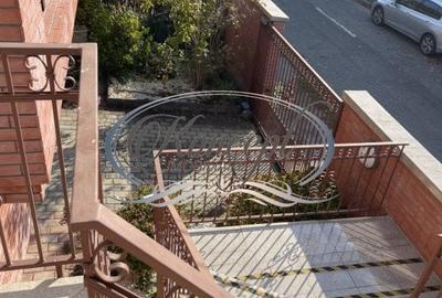 Casa exclusivista pentru birouri sau locuinta - 12