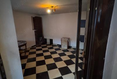 Casă cu 5 camere în Drăghiceni - 3