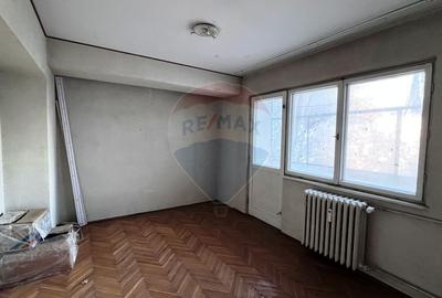 Apartament cu 2 camere de vanzare in zona Mazepa 1 I Galati - 1