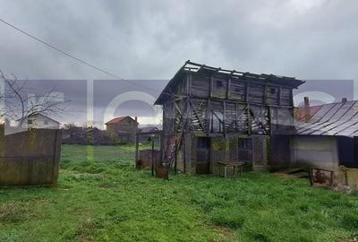 Casă individuală cu 4 camere cu Canalizare în Peretu - 10