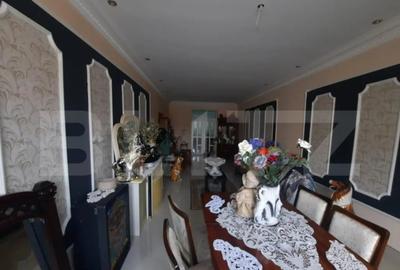 Casă cu 4 camere cu Teren 1050 Mp în Steaua - 2