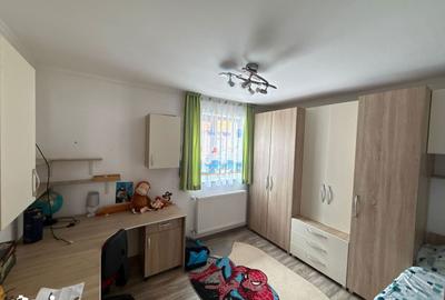 Casă cu 3 camere cu Teren 400 Mp în Central - 17