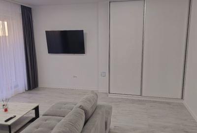 Apartament cu 2 camere decomandat în Tunari