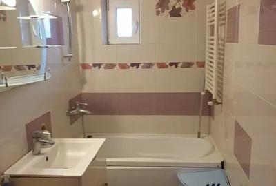 Apartament cu 2 camere decomandat, mobilat în Frumoasa