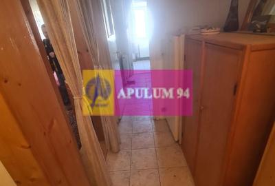 Garsonieră decomandată în Central - 3