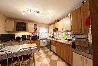 Apartament cu 4 camere decomandat, mobilat în 13 Septembrie - 10