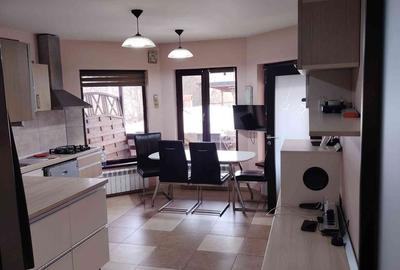 Casă cu 4 camere cu Teren 500 Mp în Bârnova - 4