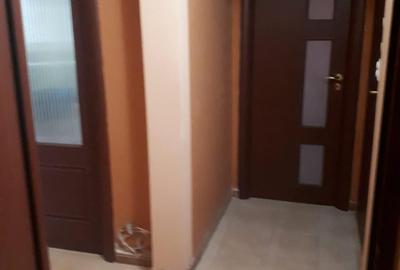 Apartament cu 3 camere decomandat în Mazepa 1 - 4