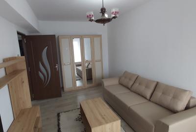 Apartament cu 3 camere decomandat în Ultracentral