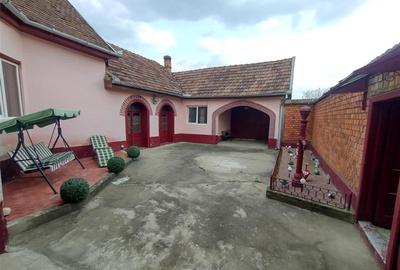 Casă individuală cu 6 camere cu Canalizare în Răcășdia - 10