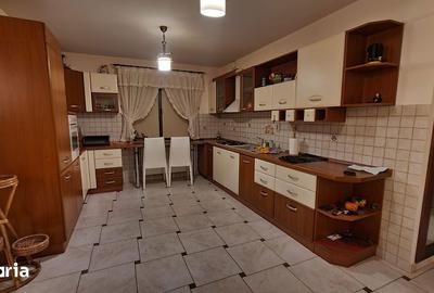 Casă cu 5 camere cu Teren 1030 Mp în Bârnova - 17