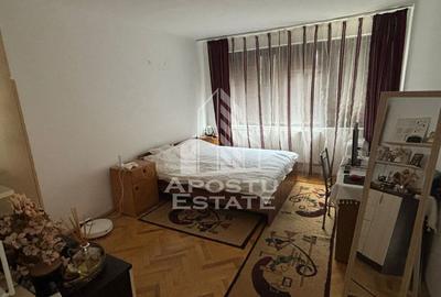 Apartament cu 2 camere semidecomandat în Spitalul Județean - 2