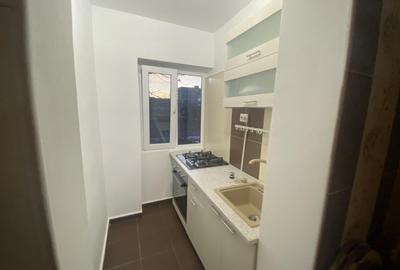 Garsoniera in Ploiesti, zona 9 Mai - 9