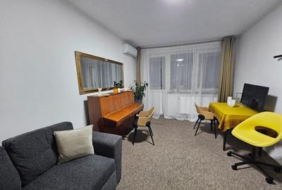 Apartament cu 3 camere decomandat în Piața Centrală - 4
