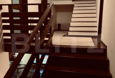 Casa tip duplex,6 camere,220mp,241mp teren,garaj,zona Unirea - 2