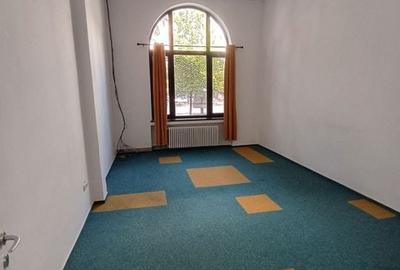 Vatra luminoasa Iancului parter  sau etaj - 2