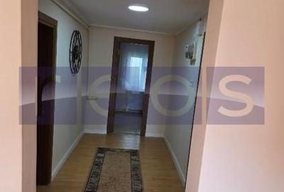 Casă individuală cu 3 camere cu Canalizare în Vitan - 9