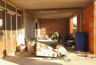 Casă cu 5 camere cu Teren 1480 Mp în Biharia - 6